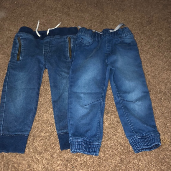 🛑SOLD🛑Jean bundle - Picture 3 of 4